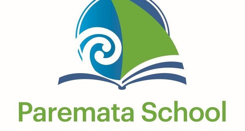 Paremata School